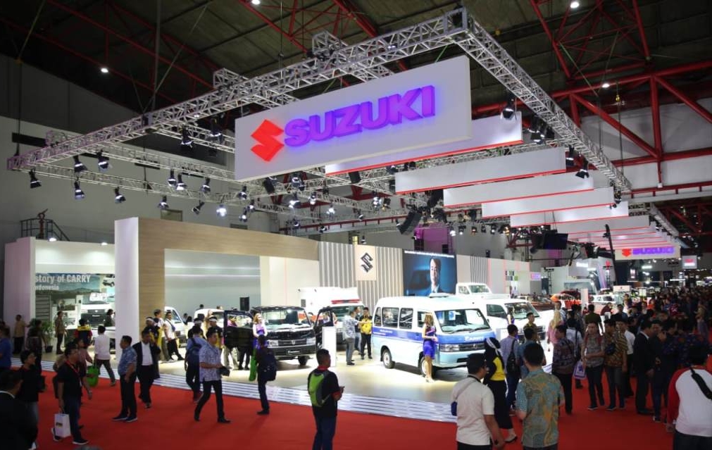 PT Suzuki Indomobil Sales berhasil meraih penjualan positif selama sebelas hari penyelenggaraan Telkomsel Indonesia International Motor Show (IIMS) 2019 yang berlangsung pada 25 April - 5 Mei yang lalu. PT SIS membukukan penjualan sebesar 1.350 unit dari berbagai macam tipe, dengan kontribusi terbesar berasal dari penjualan All New Ertiga dan New Carry Pick Up.