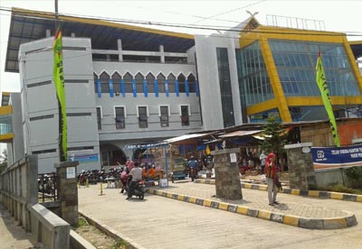 Pasar Modern Pasir Pangaraian.