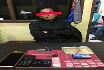DN (29) pegawai honorer Pemkab Kepualuan Meranti yang telibat kasus Narkoba.