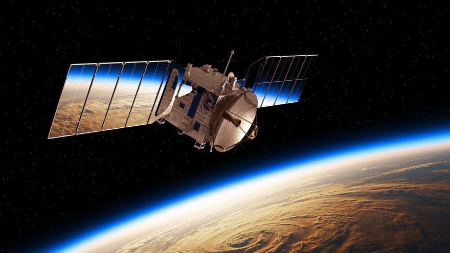 BRIN tengah mengembangkan 19 satelit komunikasi dan pengamatan bumi Indonesia. Salah satunya ditergetkan meluncur ke angkasa pada 2025.