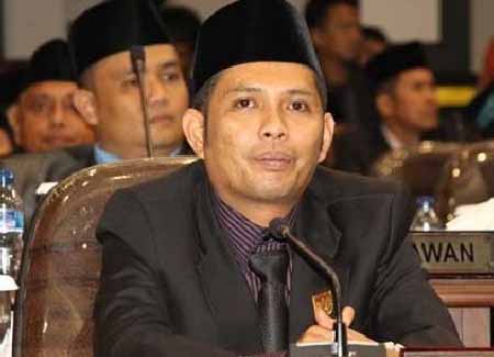 Tengku Azwendi Fajri, Ketua Komisi II DPRD Kota Pekanbaru