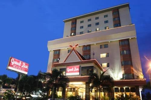 Grand Zuri Hotel Pekanbaru.