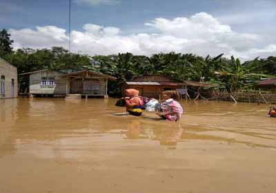 Kondisi banjir yang melanda di beberapa kecamatan di Kabupaten Kuansing.