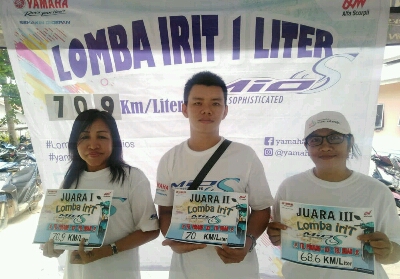 Para pemenang Lomba Irit 1 Liter Mio S Tanjung Pinang - Tanjung Uban.