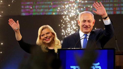 Perdana Menteri Israel, Benyamin Netanyahu dan istrinya Sara. FOTO: Reuters