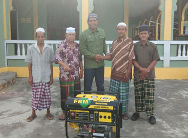   Bantuan 1 unit Generator set Firman 5KW untuk Masjid Al-Ahdar Desa Dedap.