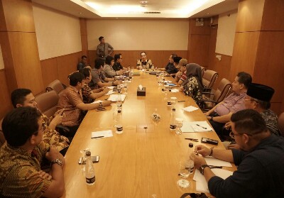 Penandatanganan MoU dilaksanakan di Hotel Sultan, Jakarta. 