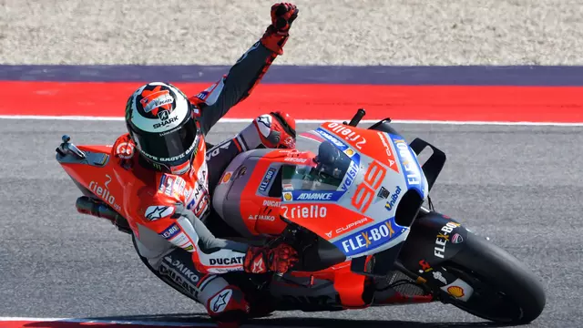 Lorenzo rebut pole position MotoGP Aragon. Foto : Bola