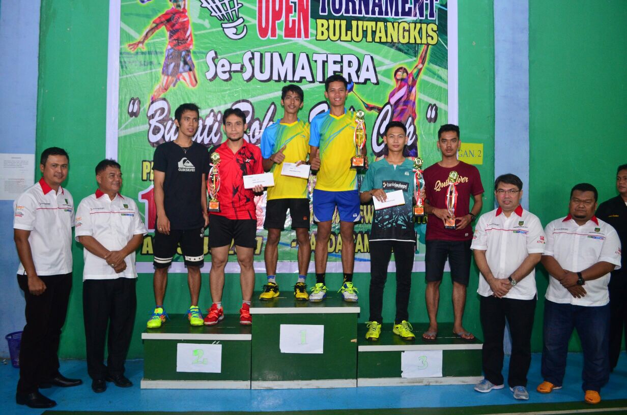 PB Bank Riau Kepri berhasil keluar sebagai juara di beberapa nomor yang di pertandingkan pada kejuaraan Open Turnamen Bulutangkis se-Sumatera Bupati Rokan Hulu Cup 2017. 