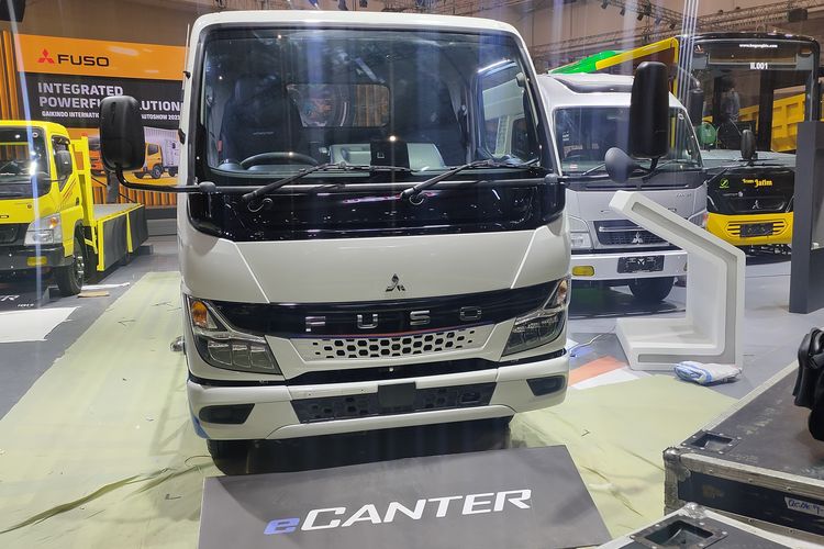 Mitsubishi Fuso Hadirkan Next Generation Ecanter Ini Kecanggihannya