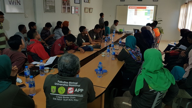 Rombongan Team Unas Jakarta Mendapatkan Penjelasan Dari Team APP-Management Sinar Mas Forestry tentang Cagar Biosfer Giam Siak Kecil-Bukit Batu 