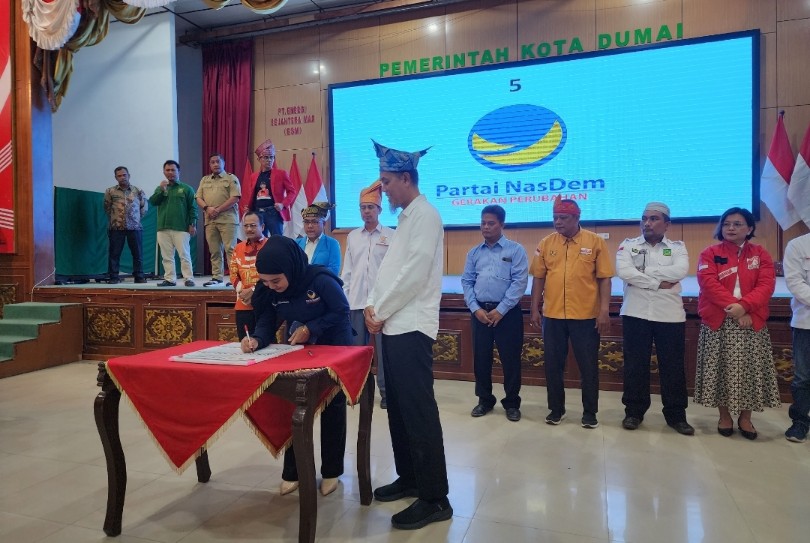 Ketua DPD NasDem Dumai, Paisal‎ bersyukur partai meraih suara terbanyak di Pileg 2024 (foto/bambang)