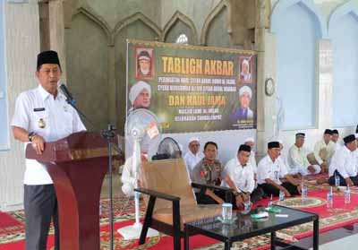  Wakil Bupati Kabupaten Inhil H Syamsuddin Uti (SU) saat menghadiri Haul Syekh Abdul Qodir Jailani.