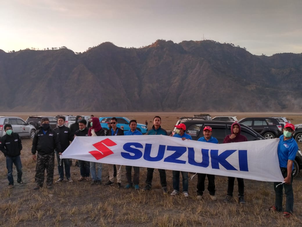 Kegiatan komunitas Suzuki.