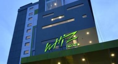 Whiz Hotel Pekanbaru.