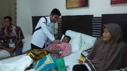 Tim Kesehatan Haji Indonesia Periksa Kamar Hotel Jamaah Asal Rohul