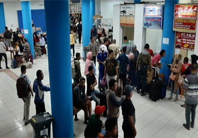 Suasana Terminal angkutan penumpang Bandara Raya Payung Sekaki (BRPS) Pekanbaru.