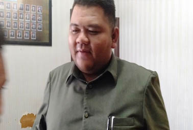  Novliwanda Ade Putra, Ketua DPRD Rohul sementara