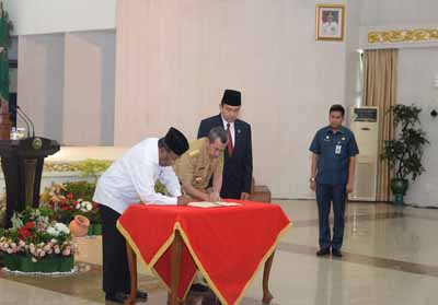 Sertijab dan pisah sambut Gubernur Riau.