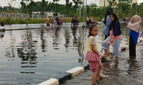 Cuaca Ekstrim 9 Daerah Di Riau Tetapkan Status Siaga Darurat Banjir