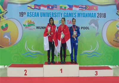 Vanesa mearih medalai emas dalam cabang olah raga renang Asean University Games XIV Myanmar.