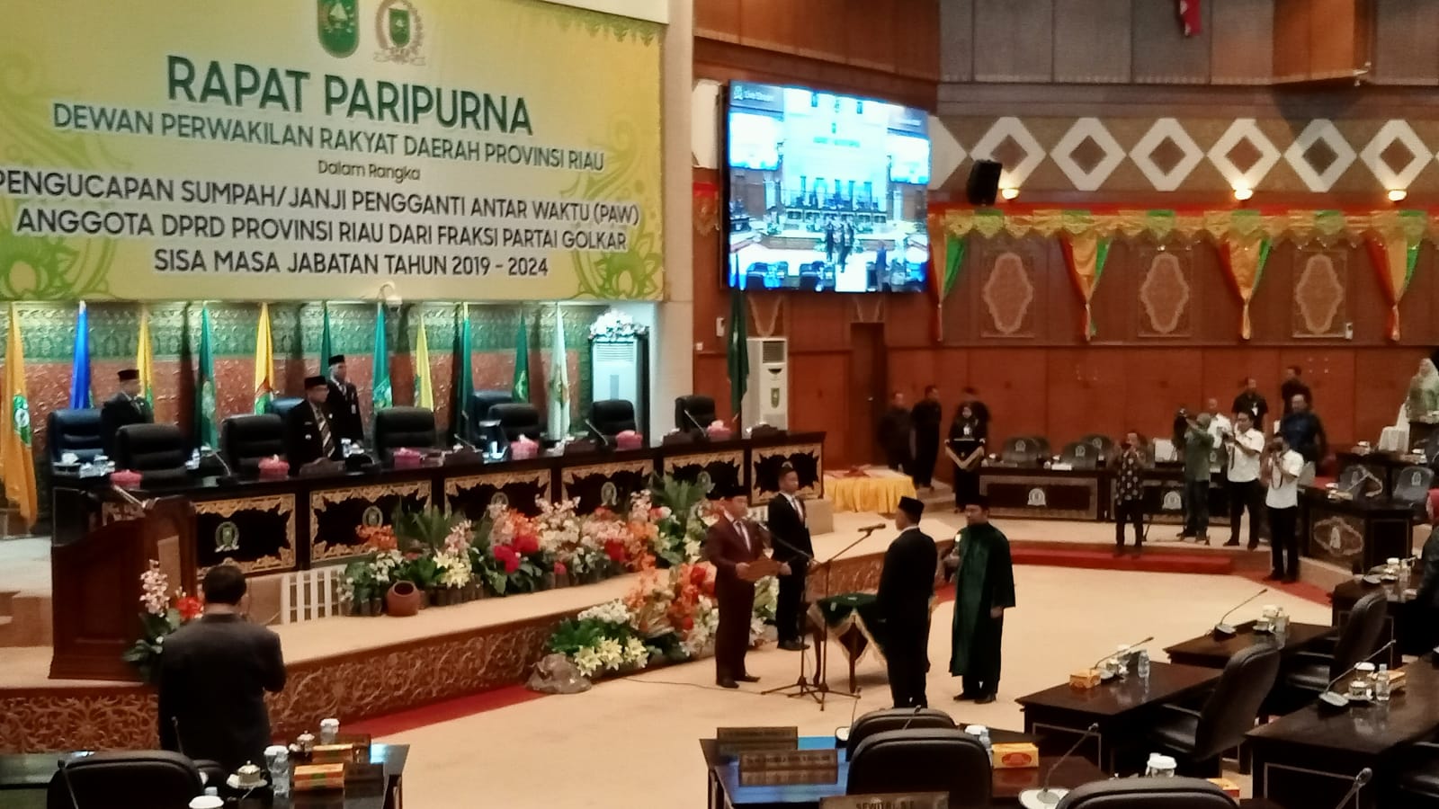 PAW Amyurlis Sehat Abdi Saragih Resmi Dilantik Jadi Anggota DPRD Riau