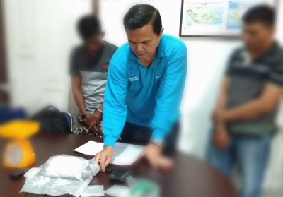 Kepala BNN Dumai AKBP Thamrin Parulian memperlihatkan barang bukti 500 gram sabu