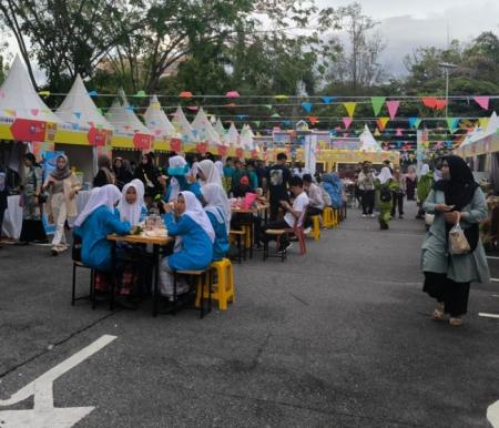 Bazar Usaha Mikro Kecil Menengah (UMKM) pada acara Gerakan Nasional (Gernas) Bangga Buatan Indonesia, dan Bangga Berwisata di Indonesia (BBI BBWI) tahun 2024.