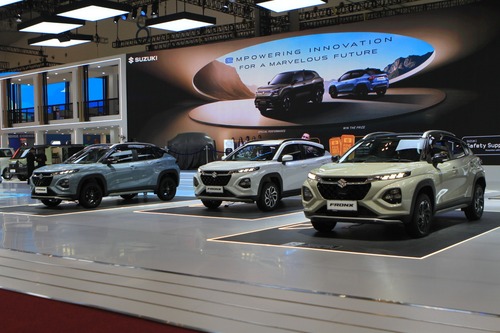Suzuki Fronx Resmi Tambah Lini Hybrid di GIIAS 2025, Perkuat Komitmen Lingkungan