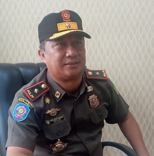 Kepala Satpol PP Rohil, Acil Rustianto (foto/afrizal)