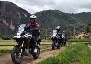 Serunya Honda Bikers Adventure Camp di Objek Wisata Alam Harau Sumbar