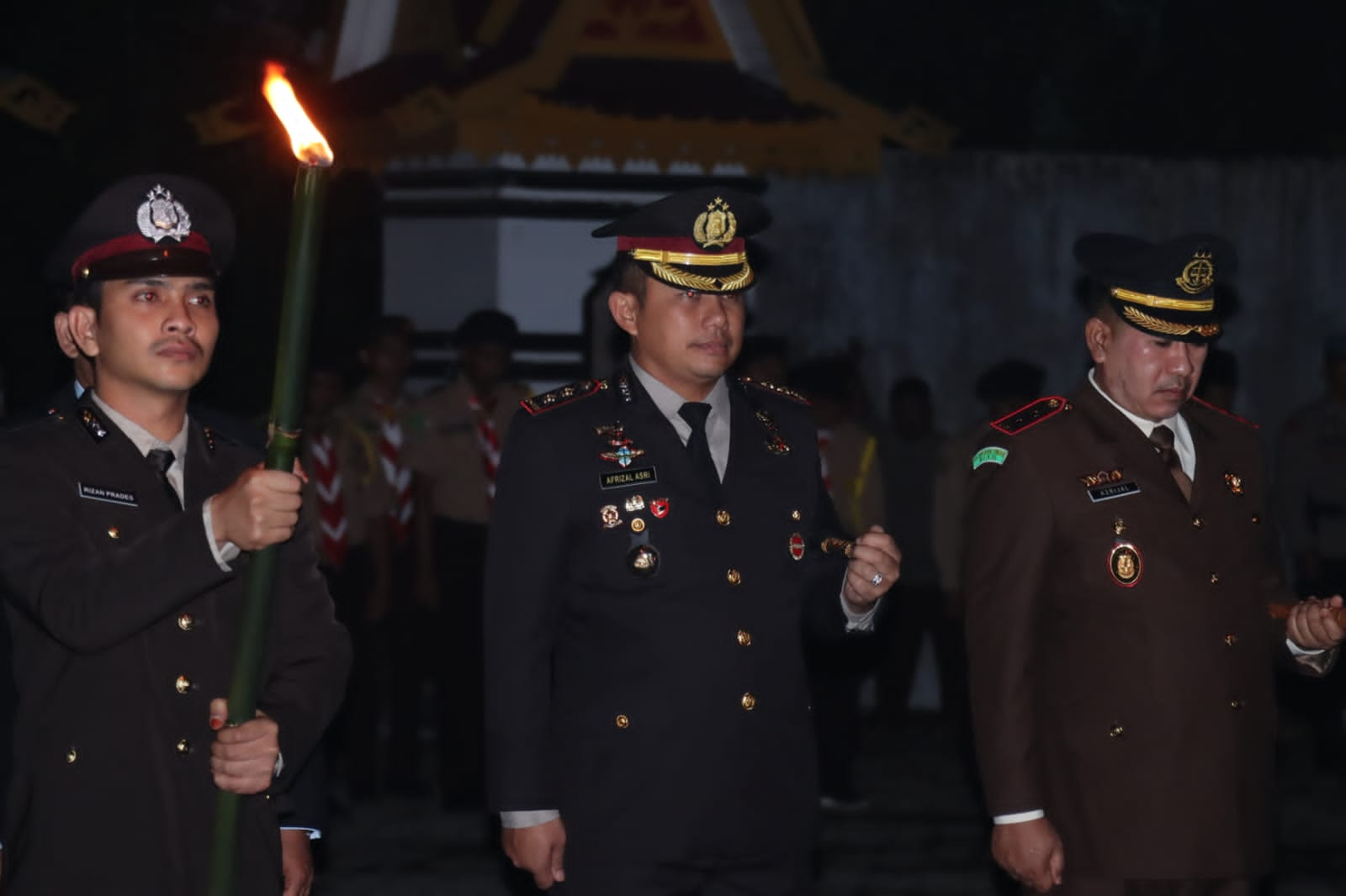 Kapolres Pelalawan, AKBP Afrizal Asri hadiri Renungan Suci di Taman Makam Pahlawan Setia Negara (foto/Andy)