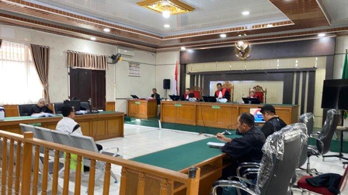 Mantan Plt Sekretaris DPRD Riau dijatuhi hukuman 6 tahun penjara (foto/tribunpku)