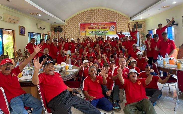 Komjaki Riau ramah tamah bersama Lakban Padang (foto/Yuni)