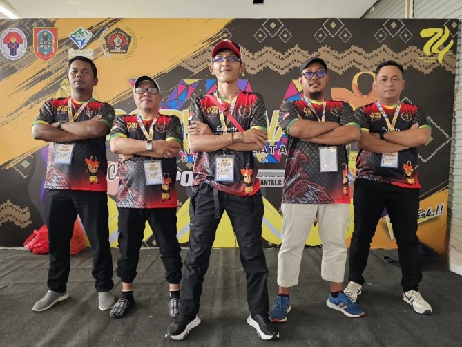 Tim e-Sport MLBB Riau Porwanas XIV 2024 di Banjarmasin (foto/bambang)