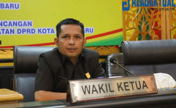 Wakil Ketua DPRD Kota Pekanbaru, Tengku Azwendi Fajri (foto/Mimi)