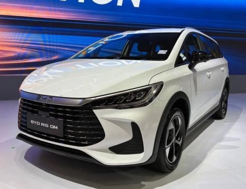 BYD M6 DM.