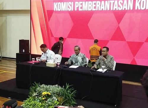 Wakil Ketua KPK Alexander Marwata saat menggelar konferensi pers penahanan tersangka gratifikasi dan TPPU, Andhi Pramono yang merupakan mantan Kepala Bea Cukai Makassar, Jumat (7/7/2023).