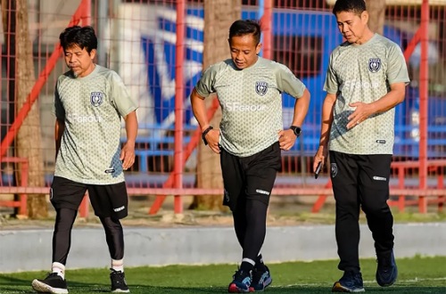 Jajaran Pelatih PSPS Pekanbaru 2025.(foto: int)