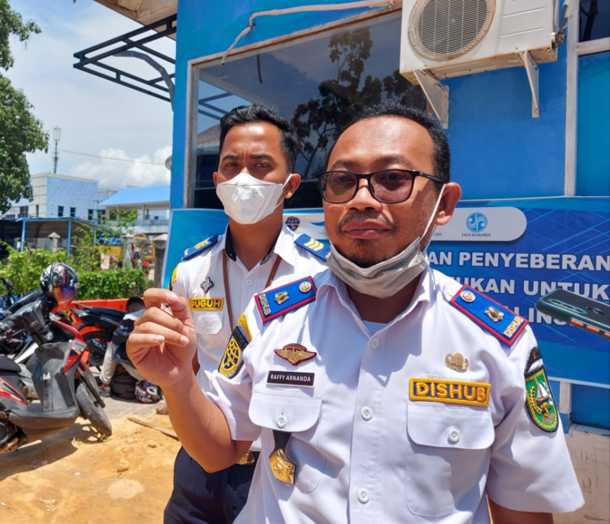 Kepala Seksi Operasional Wilayah I Dishub Provinsi Riau Raffy Arnanda