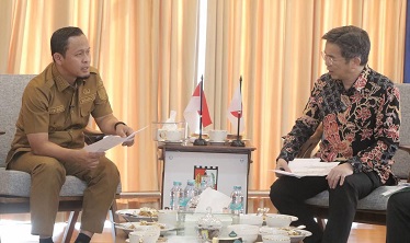 Walikota Pekanbaru, Agung Nugroho saat menerima kunjungan pemerintah Jepang.(foto: pgi)