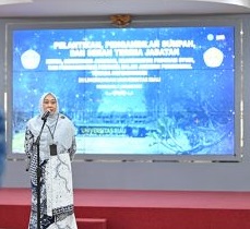 Rektor Universitas Riau (Unri), Prof Dr Sri Indarti, SE, MSi.