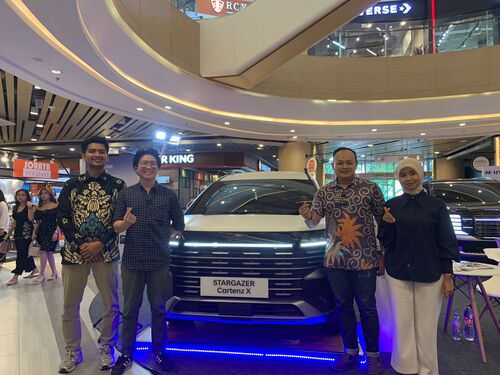 Pamerkan Unit Terbaru, Hyundai Stargazer Cartenz dan X Hadir di Living World Pekanbaru