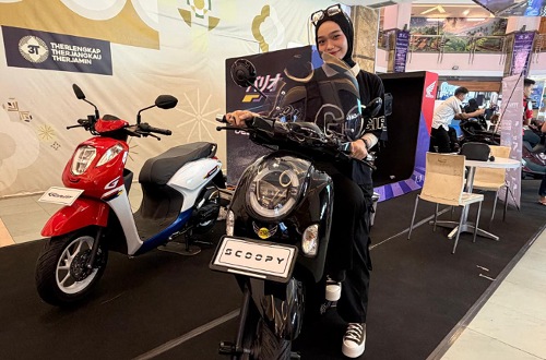 Honda Scoopy hadir dalam event Honda AT Family Day di Mal SKA Pekanbaru.(foto: istimewa)