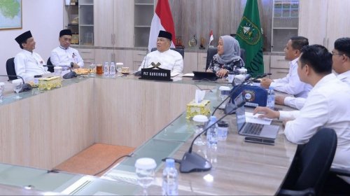 Plt Gubernur Riau, SF Hariyanto saat bertemu KADIN Dumai.(foto: mcr)