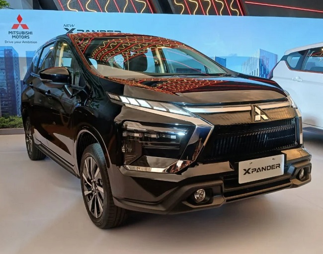 Mitsubishi Luncurkan New Xpander dan Xpander Cross 2025: Desain Segar dan Fitur Lebih Nyaman