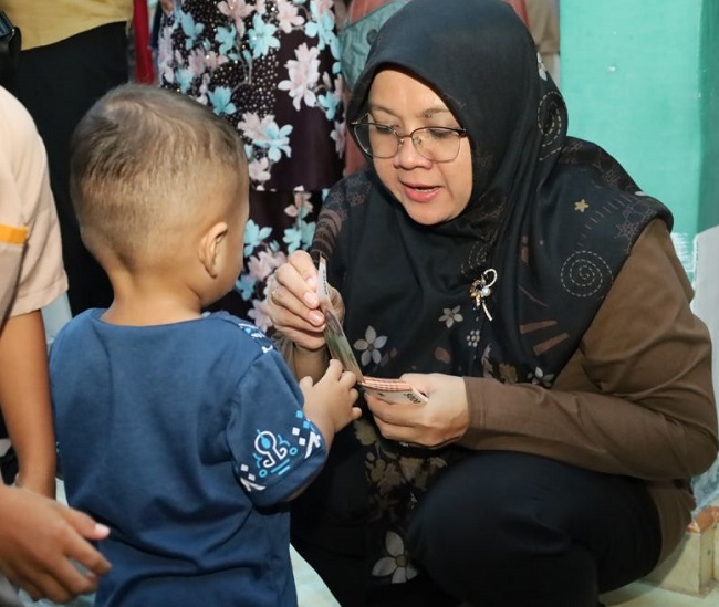 Bupati Siak Dr. Afni Zulkifli.
