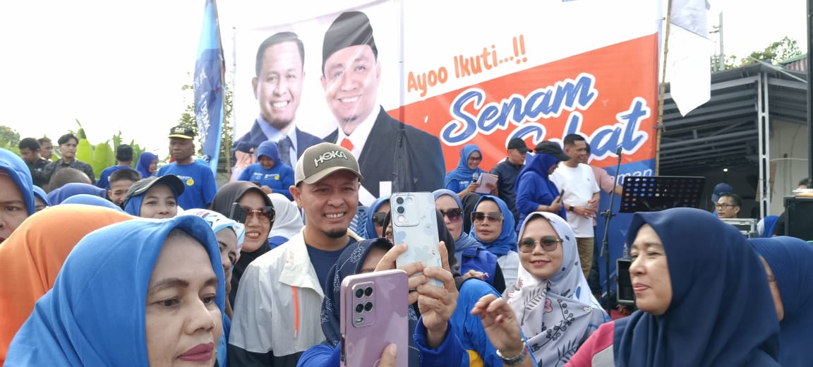 Warga antusias hadiri senam sehat AMAn di Bukit Raya Pekanbaru.(foto: mimi/halloriau.com)