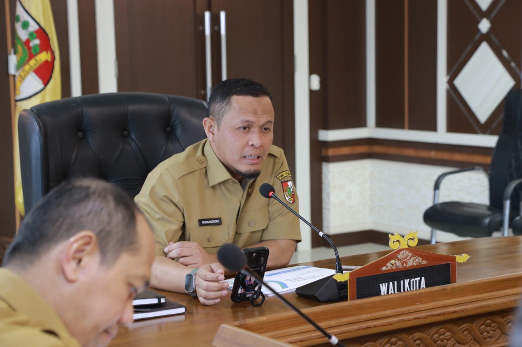 Walikota Pekanbaru, Agung Nugroho perintahkan THR segera dicairkan (foto/yuni)