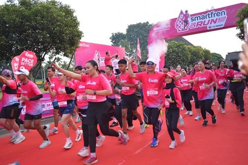 Hadirkan pengalaman digital lebih andal melalui SMARTFREN Fun Run 2026 (foto/ist)
